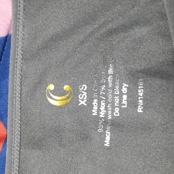 Set of 3 Camisoles - Picture 3 of 4